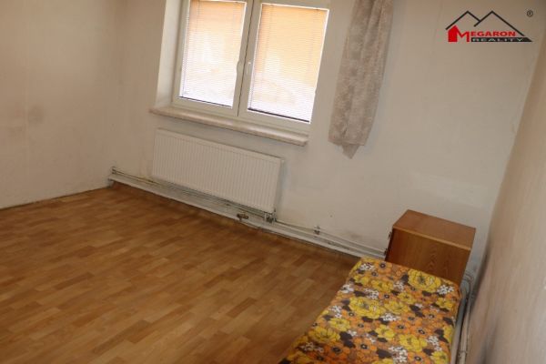 Rodinný dům 4+kk, dvůr, zahrada, 764 m², k pronájmu  #3