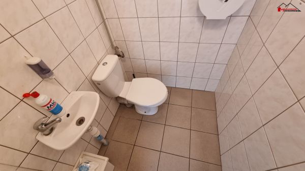 Komerční prostory pro obchod, služby nebo kancelářské, 54 m²,  k pronájmu #7