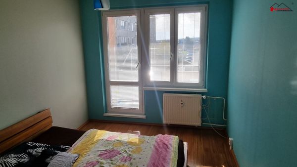 DB 3+1, lodžie, po  rekonstrukci, 4.NP/6, 73 m², k pronájmu #3