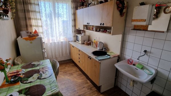 Rodinný dům 2+1, dvůr, zahrada, 427 m², k rekonstrukci #6