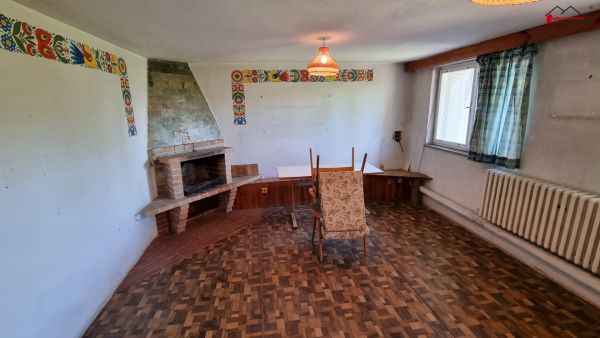 Rodinný dům 2+kk a 4+kk, pozemek 400 m²  #11